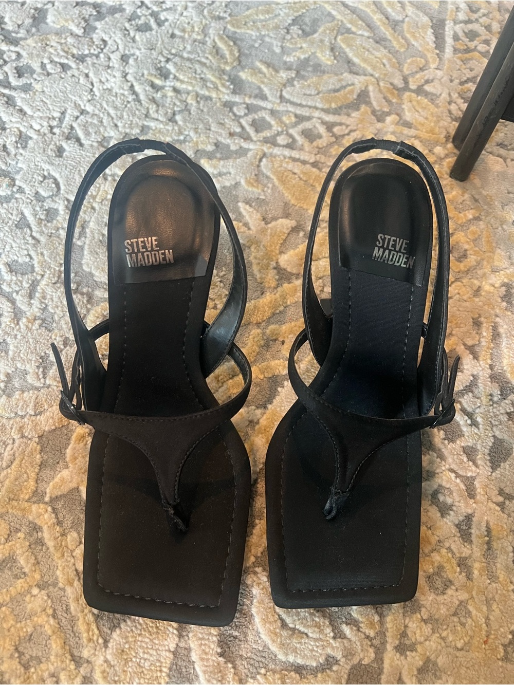 Steve Madden Black Square Open-Toe Thong Heels